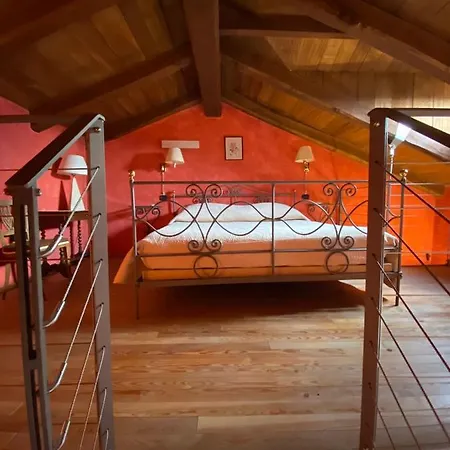 Bed & Breakfast Foresteria Ristorante Conti Roero Monticello d'Alba