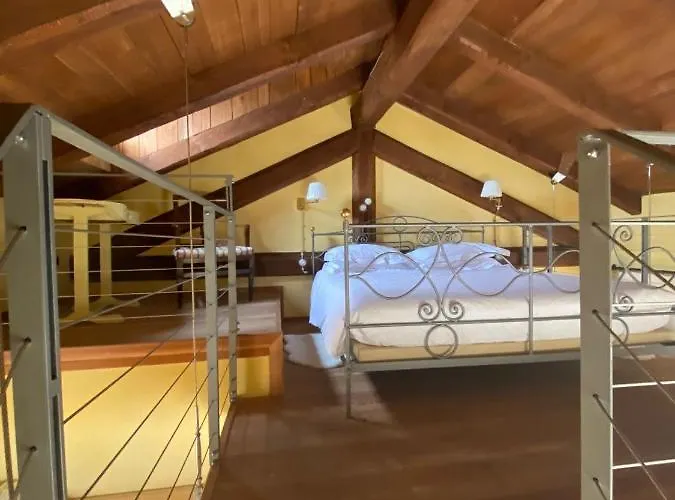 Bed and Breakfast Foresteria Ristorante Conti Roero