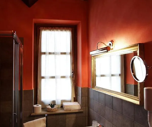 Foresteria Ristorante Conti Roero 4*