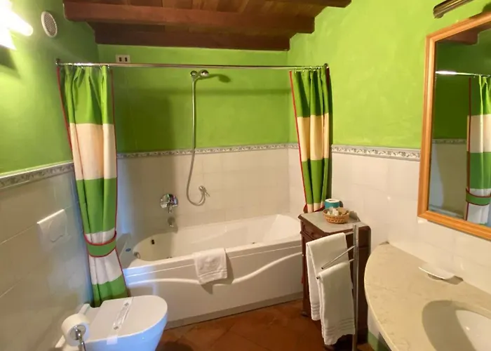 Foresteria Ristorante Conti Roero 4*